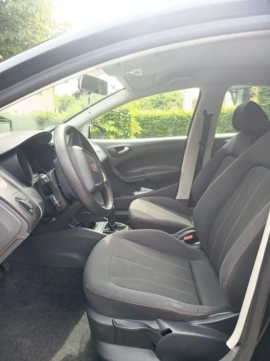 Gebraucht Seat Ibiza ST Reference 69 PS (50 kW) 2012 Schwarz Kombi