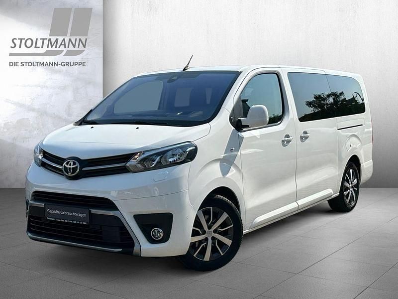 Weiß Gebraucht 2021 Toyota Proace Verso Team Kombi | 35.490 € (Fairer Preis) - Bild 1/4