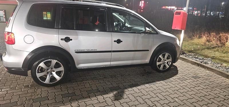 Gebraucht VW Touran 105 PS (77 kW) 2012 Grau Van / Kleinbus