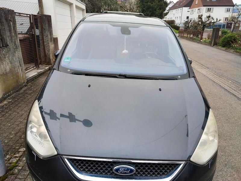 Grau Gebraucht 2008 Ford Galaxy Van / Kleinbus | 4.444 € (Fairer Preis) - Bild 1/4