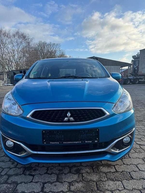 Gebraucht Mitsubishi Space Star 71 PS (52 kW) 2017 Andere farben Kleinwagen