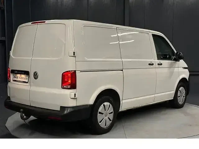 Usata VW Transporter 150 CV (110 kW) 2021 Bianco Furgone
