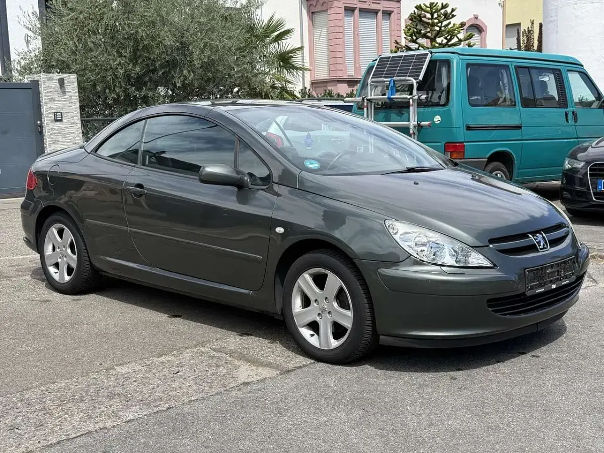 Gebraucht Peugeot 307 CC 136 PS (100 kW) 2004 Cabrio