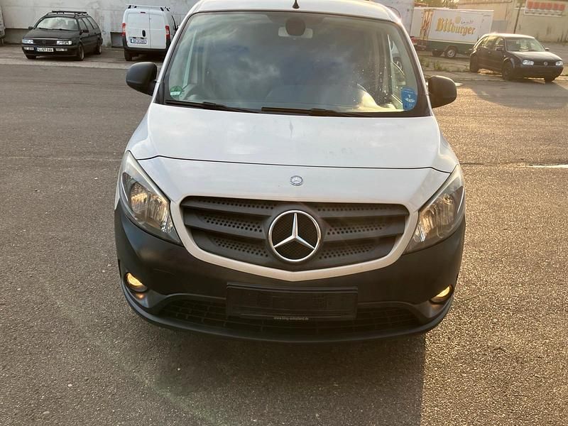 Weiß Gebraucht 2016 Mercedes Citan 112 Kombi | 6.300 € (Superpreis) - Bild 1/4