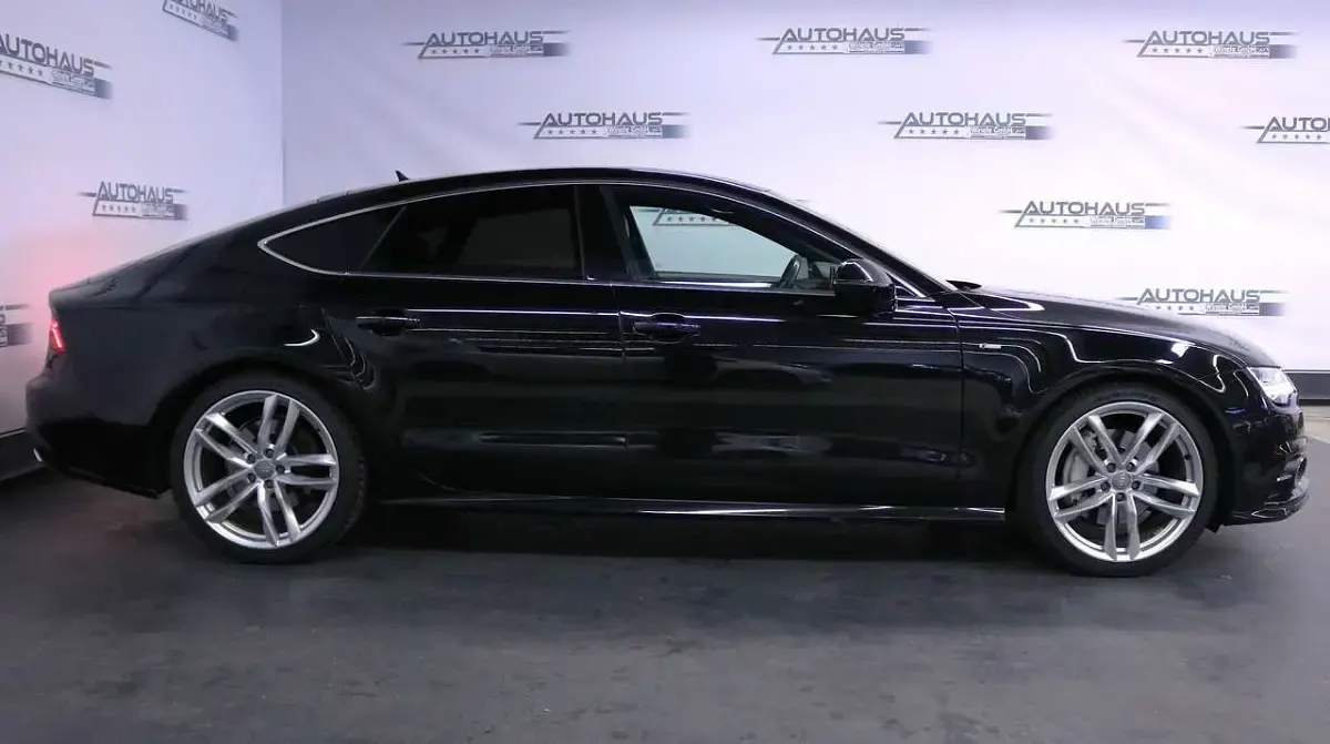 Gebraucht Audi A7 S-Line 218 PS (160 kW) 2016 Mythosschwarz metallic Kleinwagen