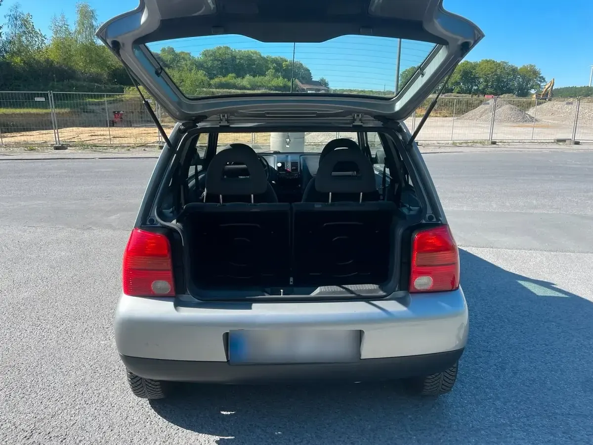 Brugt VW Lupo 50 HK (36 kW) 2004 Sølv Hatchback