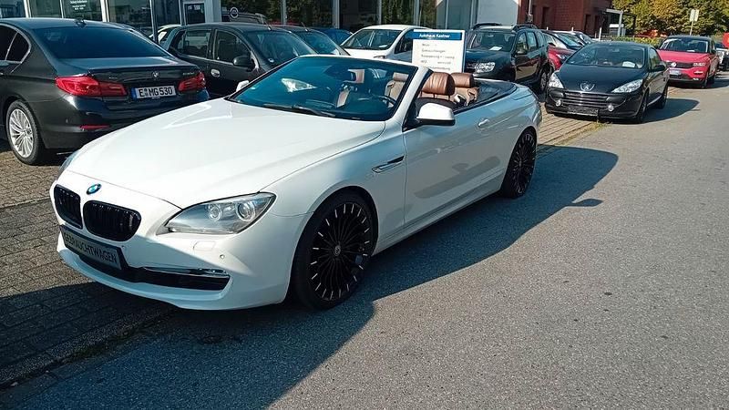 Weiß Gebraucht 2012 BMW 640 Cabriolet Cabrio | 18.750 € - Bild 1/4