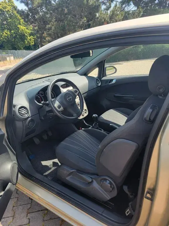 Gebraucht Opel Corsa Catch Me 90 PS (66 kW) 2007 Andere farben Kleinwagen