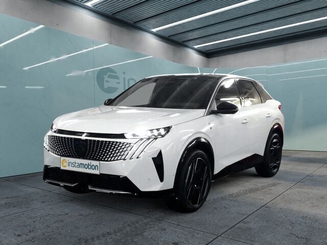 Weiß Gebraucht 2024 Peugeot e-3008 GT SUV | 55.212 € (Teuer) - Bild 1/1