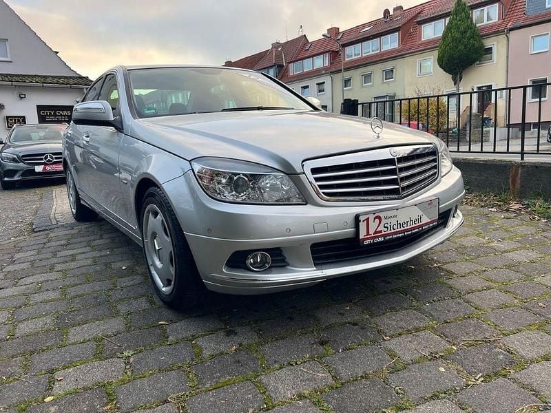 Silber Gebraucht 2008 Mercedes C200 Limousine | 6.990 € (Fairer Preis) - Bild 1/4