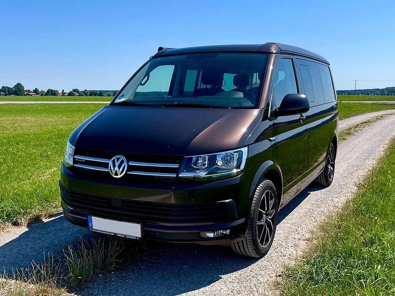 Gebraucht VW California Beach 204 PS (150 kW) 2017 Braun Van