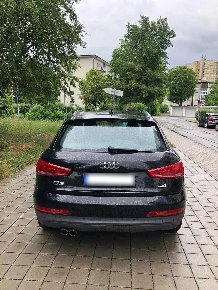 Gebraucht Audi Q3 177 PS (130 kW) 2012 Schwarz SUV