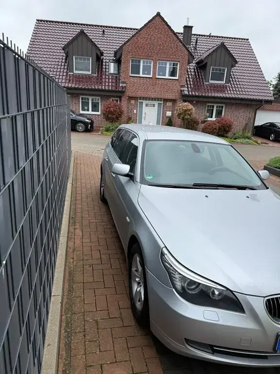 Brugt BMW 523 190 HK (139 kW) 2007 Grå Stationcar
