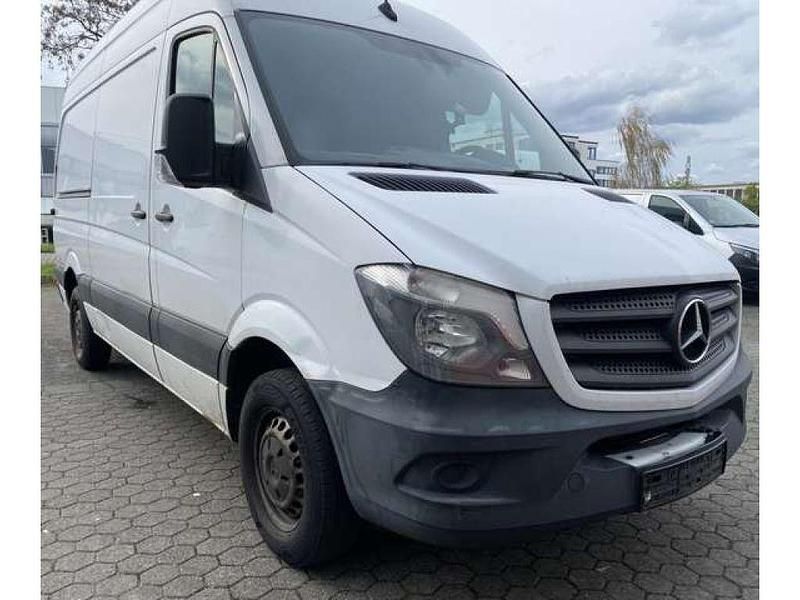 Gebraucht Mercedes Sprinter 163 PS (119 kW) 2017 Arktikweiss Van