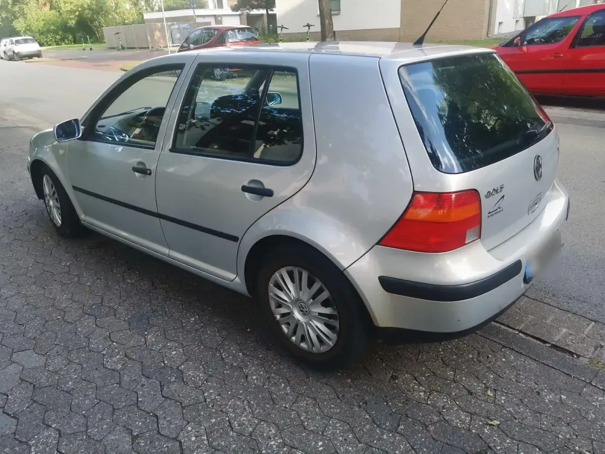 Gebraucht VW Golf III Comfortline 101 PS (74 kW) 1999 Silber Limousine