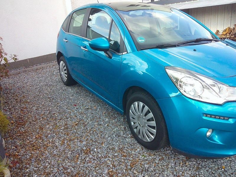 Gebraucht Citroën C3 SELECTION 82 PS (60 kW) 2015 Kleinwagen