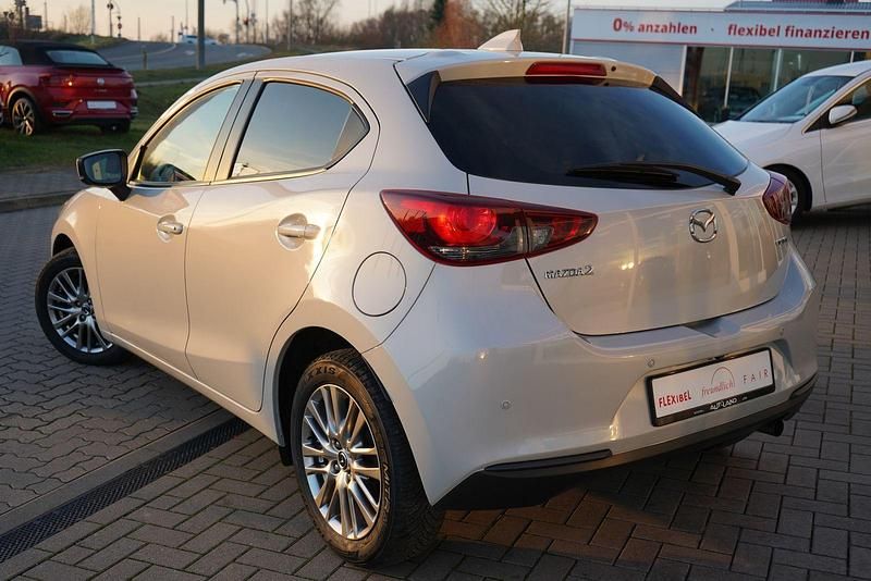 Gebraucht Mazda 2 Kizoku 90 PS (66 kW) 2021 Weiß Limousine