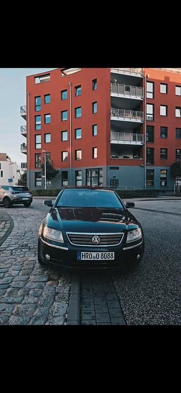 Schwarz Gebraucht 2007 VW Phaeton Limousine | 4.750 € (Fairer Preis) - Bild 1/4