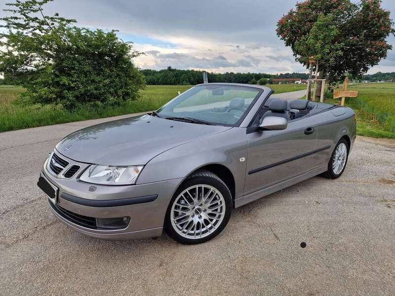 Grau Gebraucht 2007 Saab 9-3 Cabriolet Linear Cabrio | 12.000 € (Teuer) - Bild 1/4