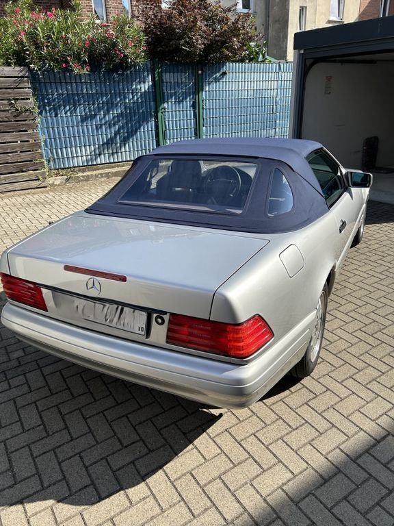 Gebraucht Mercedes SL280 193 PS (141 kW) 1997 Silber Cabrio