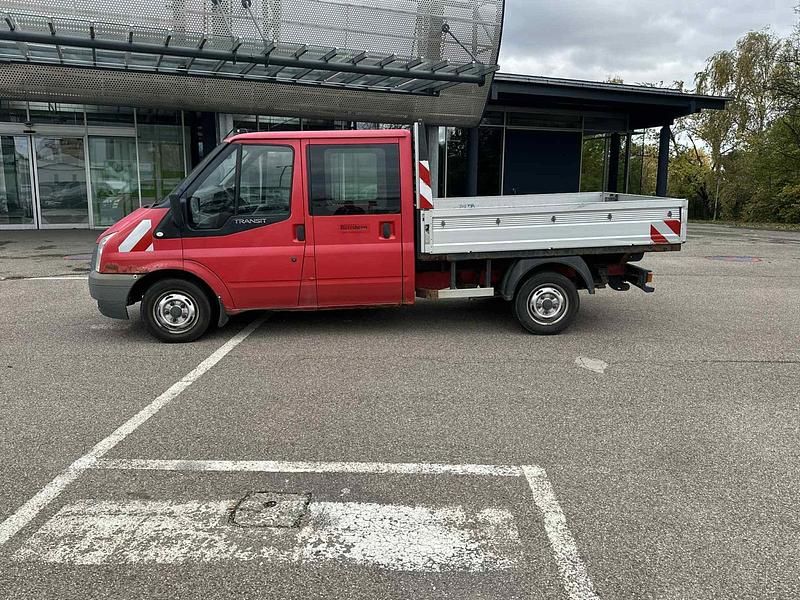 Second-hand Ford Transit 86 CP (63 kW) 2007 Roșu Break