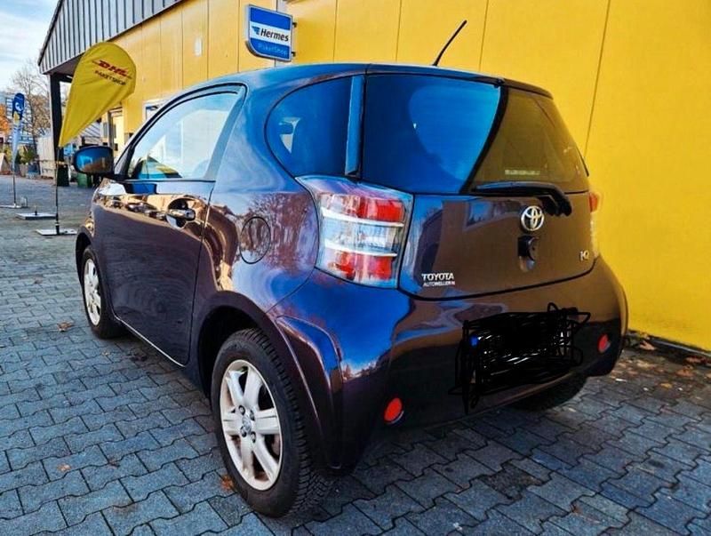 Gebraucht Toyota iQ 68 PS (50 kW) 2009 Andere farben Kleinwagen