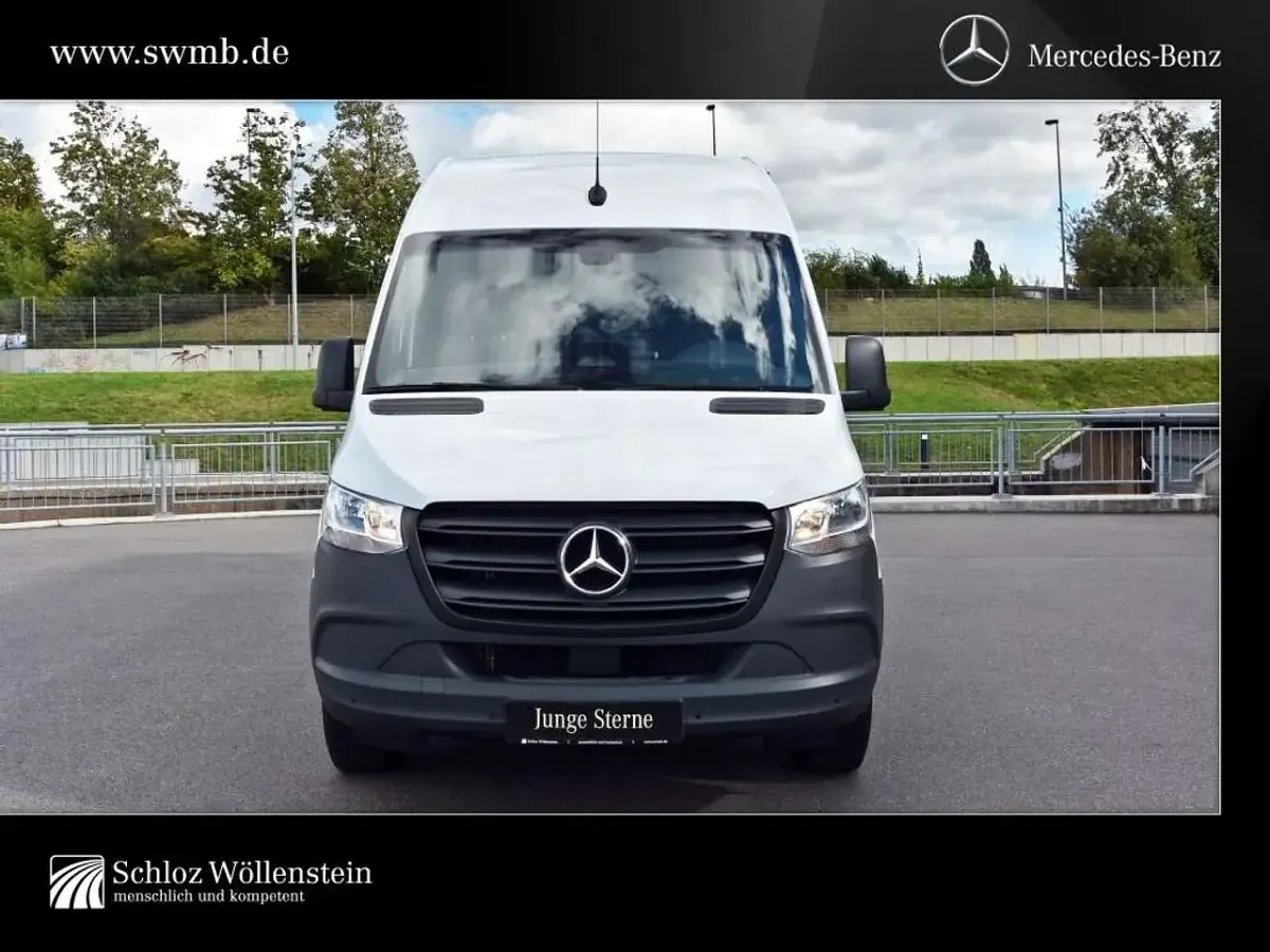 Gebraucht Mercedes Sprinter 170 PS (125 kW) 2024 Weiß Van