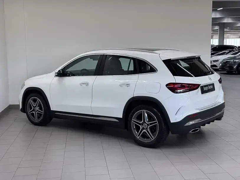 Gebraucht Mercedes GLA200 AMG 163 PS (119 kW) 2020 Weiß SUV