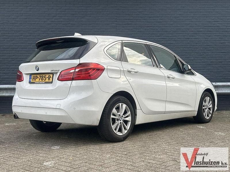 Gebraucht BMW 216 Active Tourer 116 PS (85 kW) 2015 Weiß Van / Kleinbus