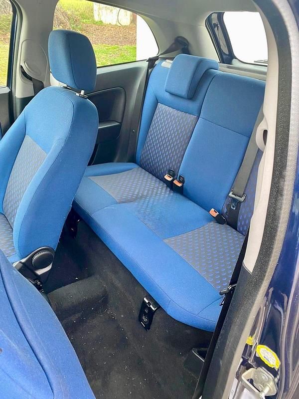 Gebraucht Ford Fiesta 70 PS (51 kW) 2005 Blau Kleinwagen