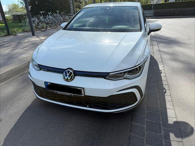 Gebraucht VW Golf VIII GTE 245 PS (180 kW) 2021 Weiß Limousine