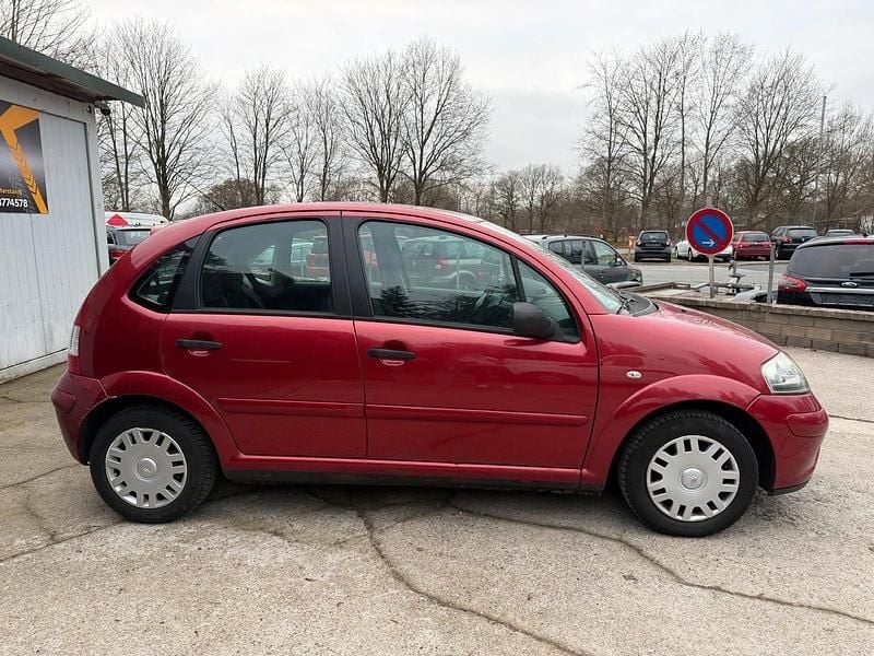 Gebraucht Citroën C3 Tonic 60 PS (44 kW) 2009 Rot Kleinwagen