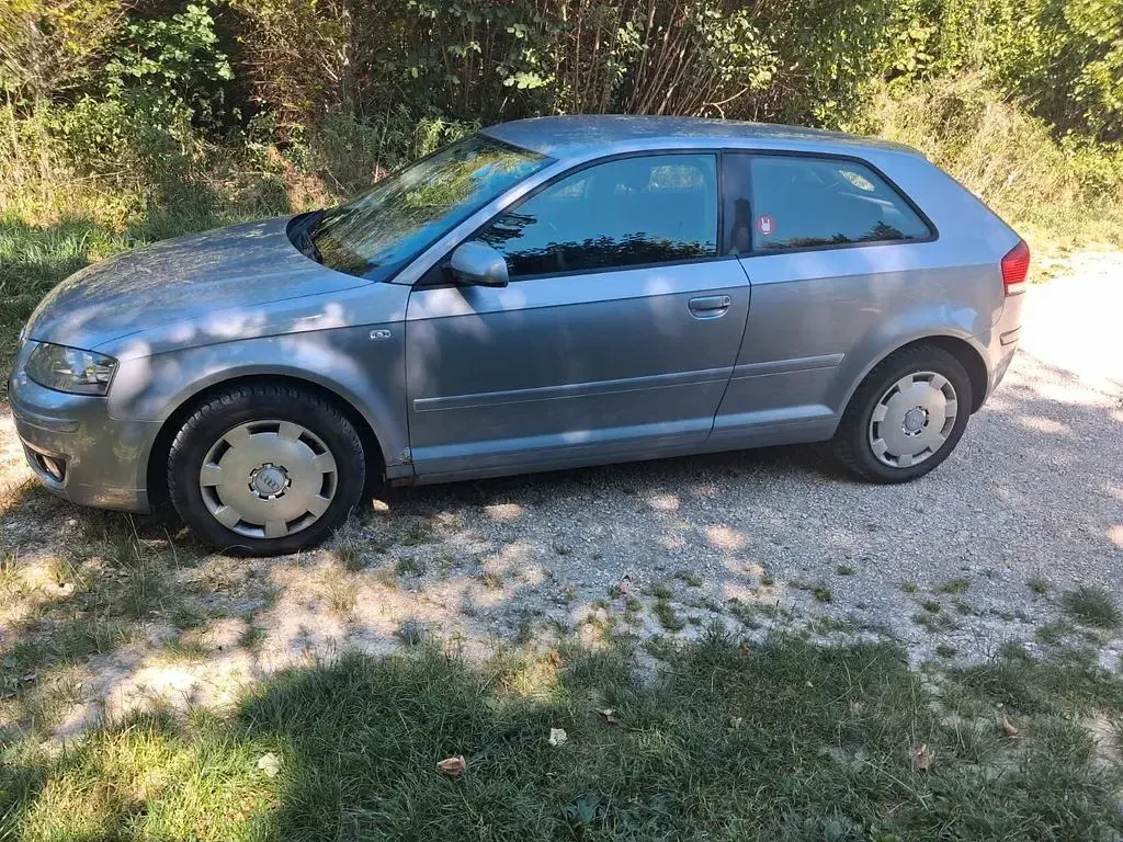 Gebraucht Audi A3 Ambition 102 PS (75 kW) 2008 Grau Kleinwagen