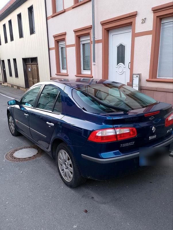 Gebraucht Renault Laguna II 120 PS (88 kW) 2001 Blau Limousine