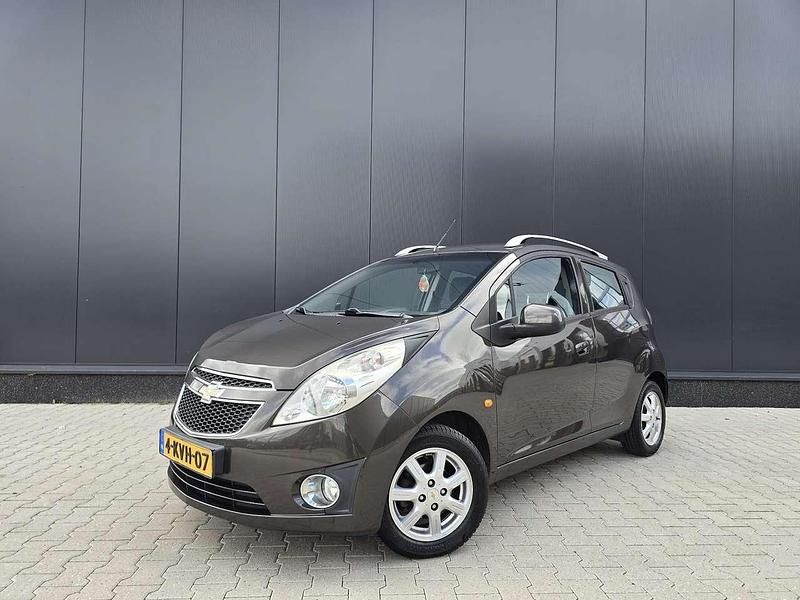 Gebraucht Chevrolet Spark LTZ 82 PS (60 kW) 2011 Braun Kleinwagen