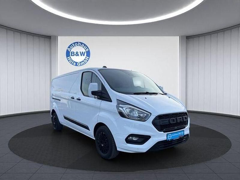 Gebraucht Ford Transit Custom Trend 131 PS (96 kW) 2021 Frostweiß Van / Kleinbus