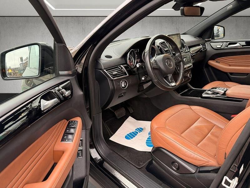 Gebraucht Mercedes GLE400 AMG line 333 PS (244 kW) 2016 Schwarz Coupé
