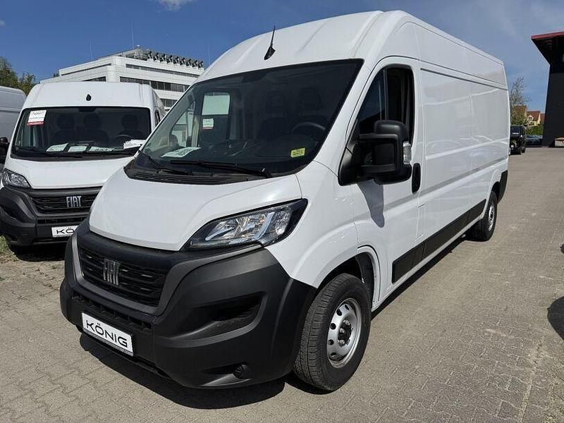 Weiß Gebraucht 2023 Fiat Ducato Van | 23.999 € (Superpreis) - Bild 1/4