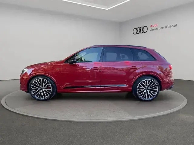 Gebraucht Audi Q7 Business 489 PS (359 kW) 2025 Rot SUV