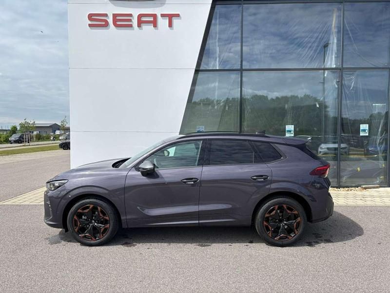 Neu Cupra Terramar 150 PS (110 kW) 2025 Dark void (violett) (metallic) SUV