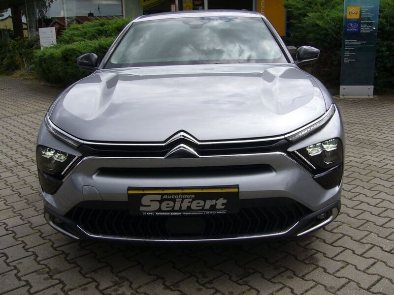 Lack grau artense/typ aussenve Gebraucht 2022 Citroën C5 X Feel Limousine | 22.790 € (Fairer Preis) - Bild 1/4