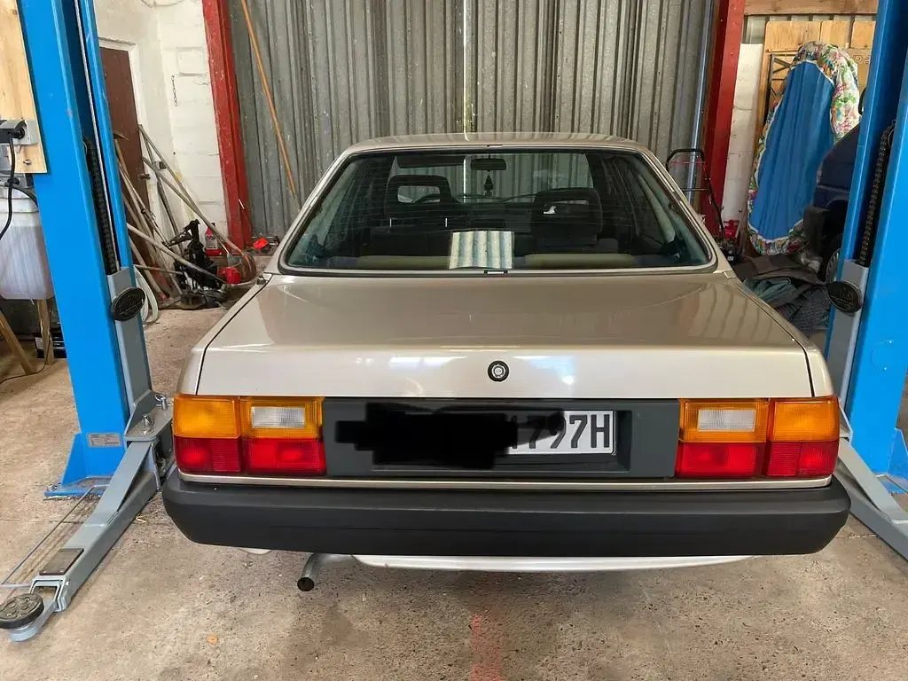 Gebraucht Audi 80 75 PS (55 kW) 1986 Gold Limousine