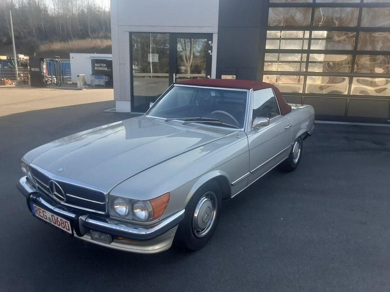 Silber Gebraucht 1972 Mercedes SL350 Cabrio | 28.900 € - Bild 1/4