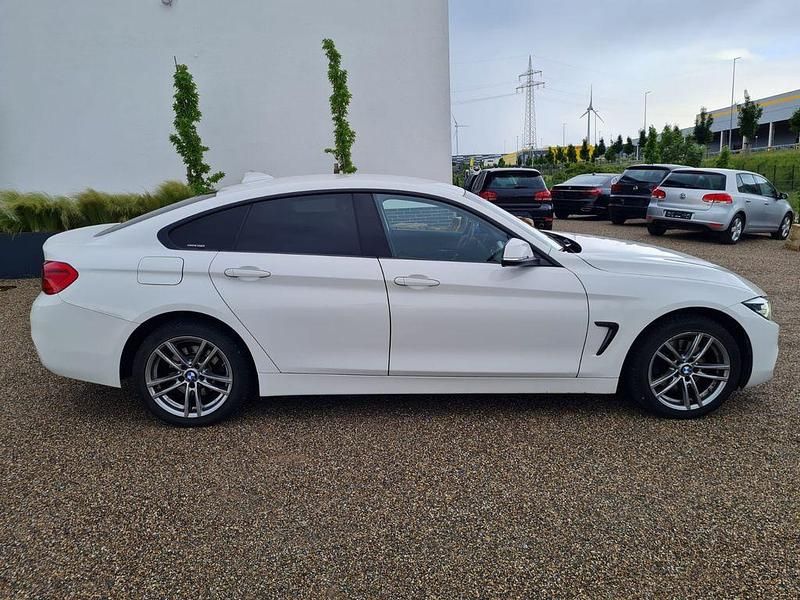 Gebraucht BMW 420 Advantage 190 PS (139 kW) 2019 Weiß Coupé