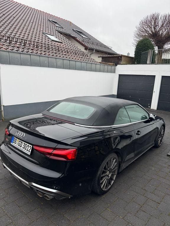 Gebraucht Audi S5 Cabriolet Ambiente 354 PS (260 kW) 2022 Schwarz Cabrio