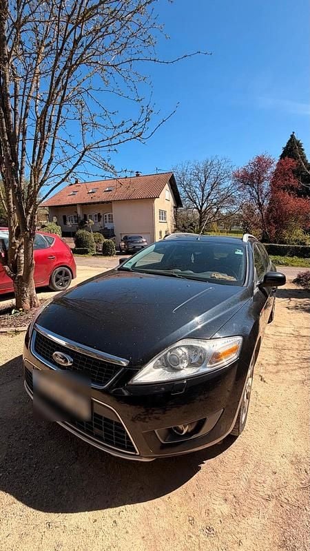 Gebraucht Ford Mondeo 140 PS (102 kW) 2010 Schwarz Kombi