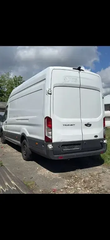 Gebraucht Ford Transit 131 PS (96 kW) 2019 Weiß Limousine