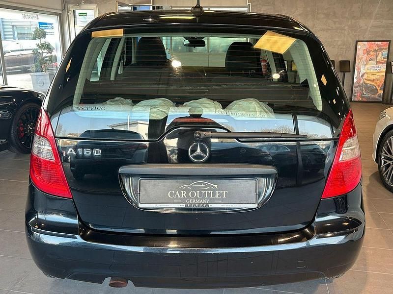 Gebraucht Mercedes A160 Elegance 95 PS (69 kW) 2010 Schwarz Limousine