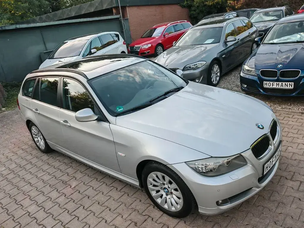 Gebraucht BMW 318 Comfort Edition 143 PS (105 kW) 2012 Silber Limousine