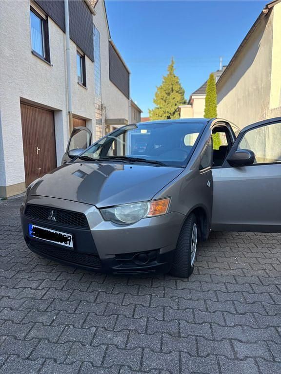 Gebraucht 2010 Mitsubishi Colt Limousine | 2.300 € (Guter Preis) - Bild 1/4